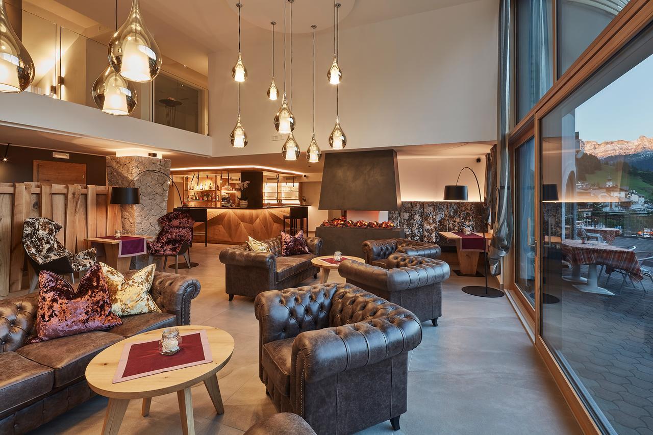 Mountain Hotel Mezdi 콜포소 외부 사진