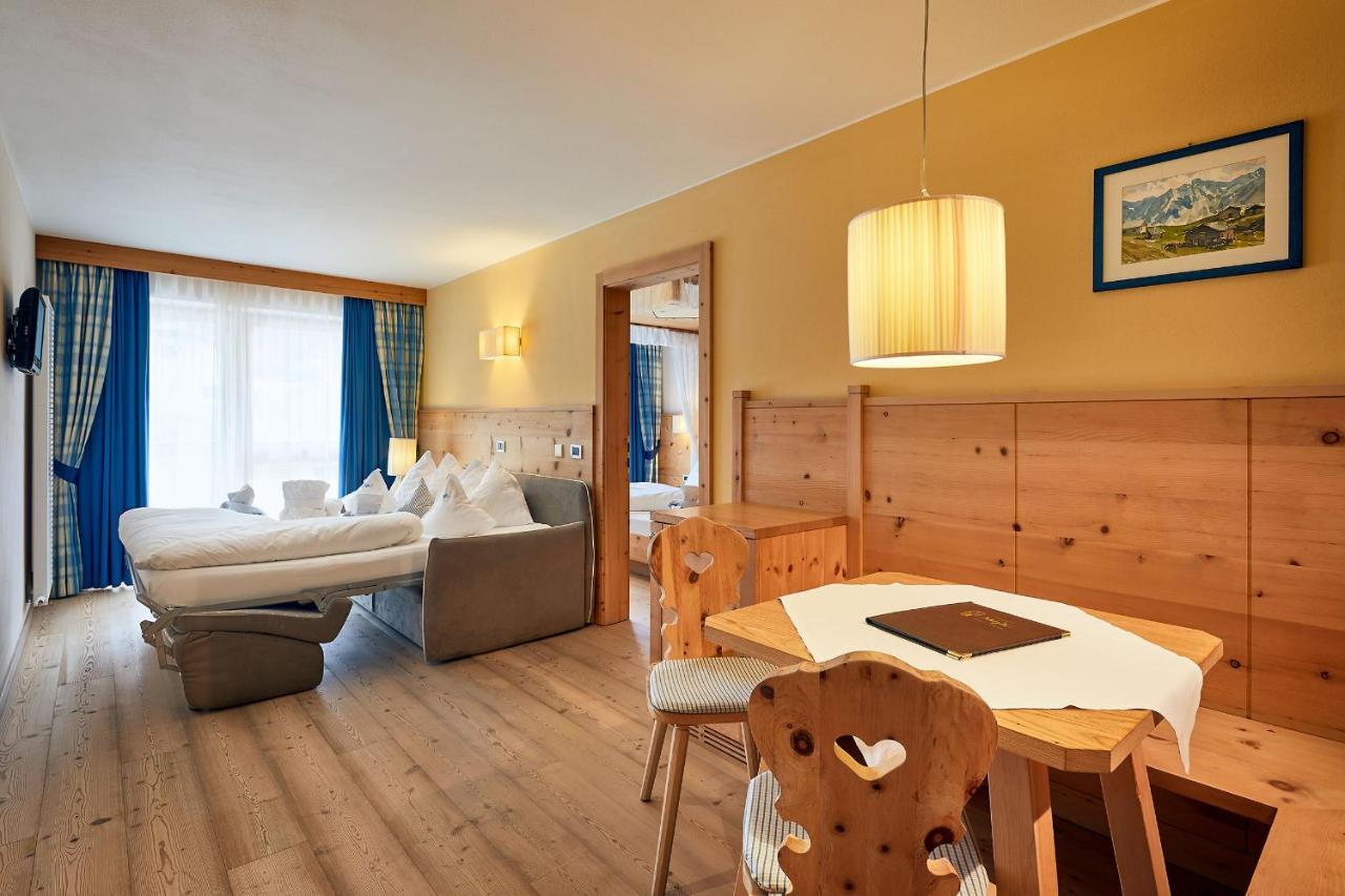 Mountain Hotel Mezdi 콜포소 외부 사진